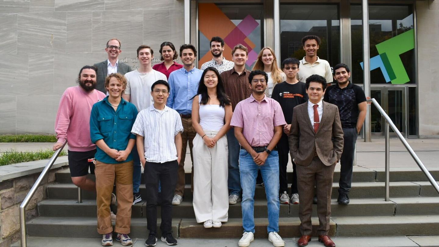 group_photo_fall_2025